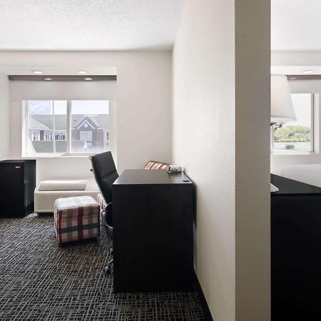 Hotel Baymont By Wyndham Boardman Exterior foto