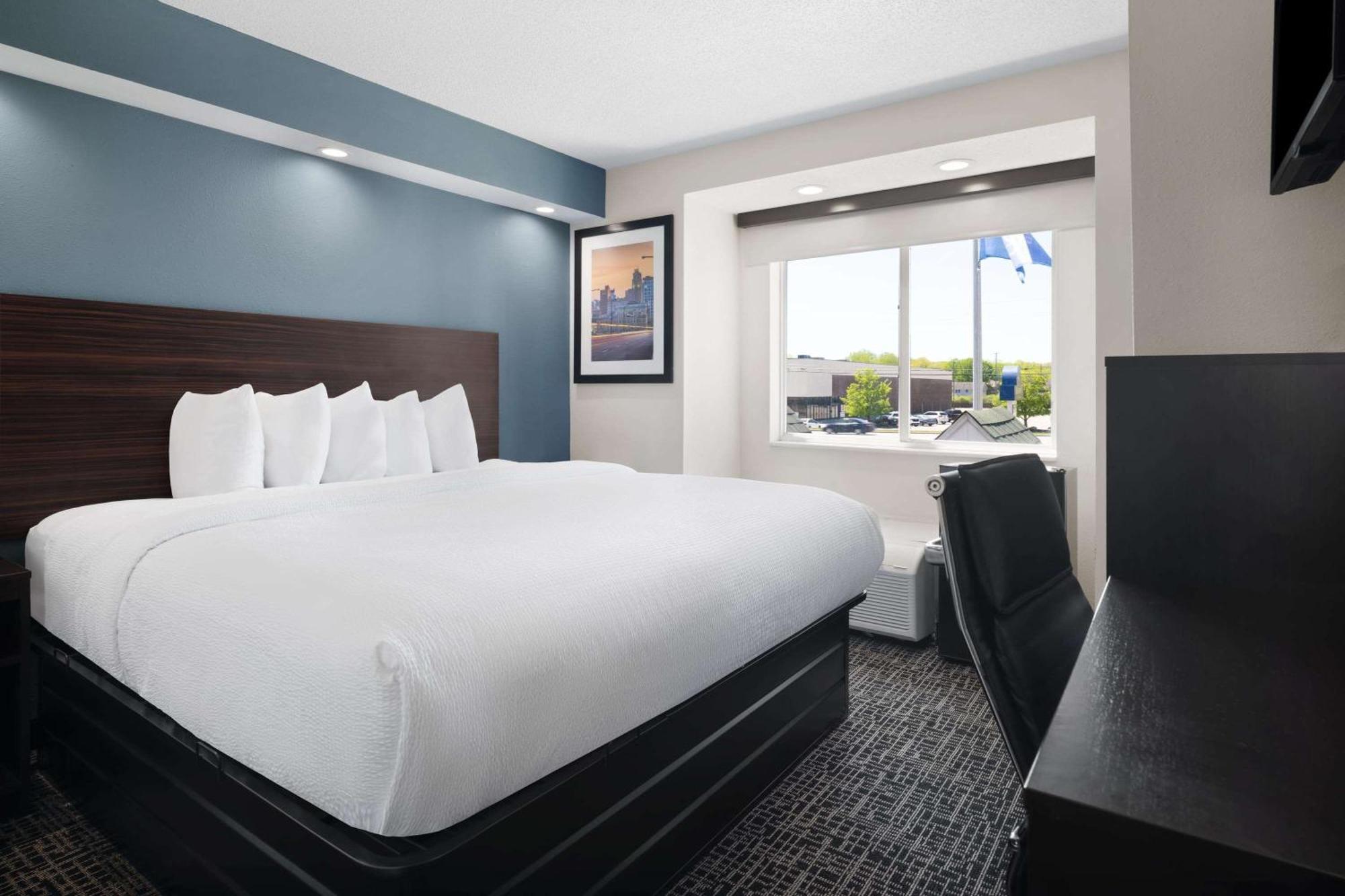 Hotel Baymont By Wyndham Boardman Exterior foto